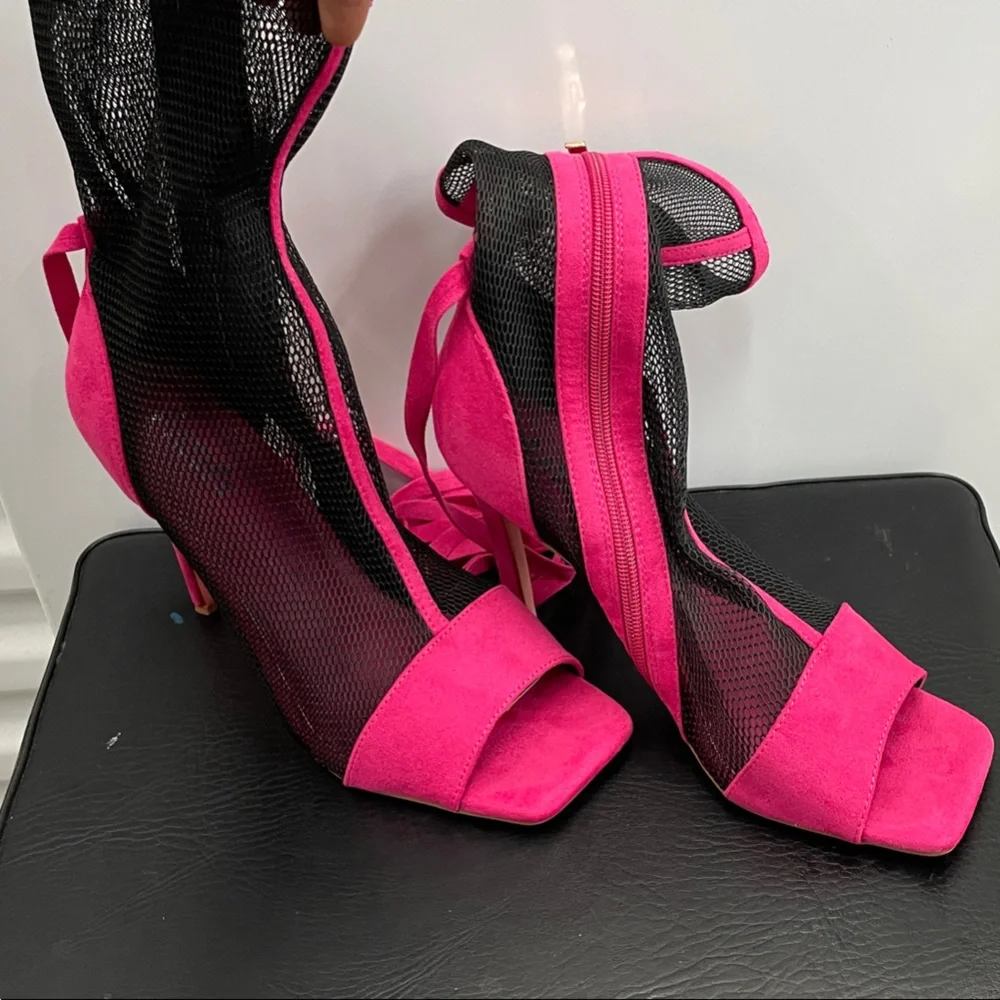 Pink Mesh Women's Heels - Picture 1 of 2